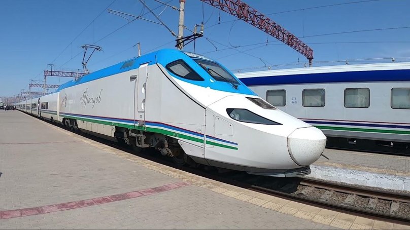 Узбекистан скоростной поезд Афросиаб