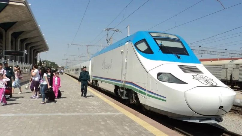 Поезд Афросиаб Ташкент