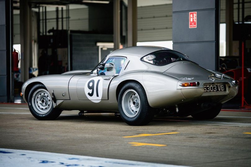Jaguar 1962-64 e-Type