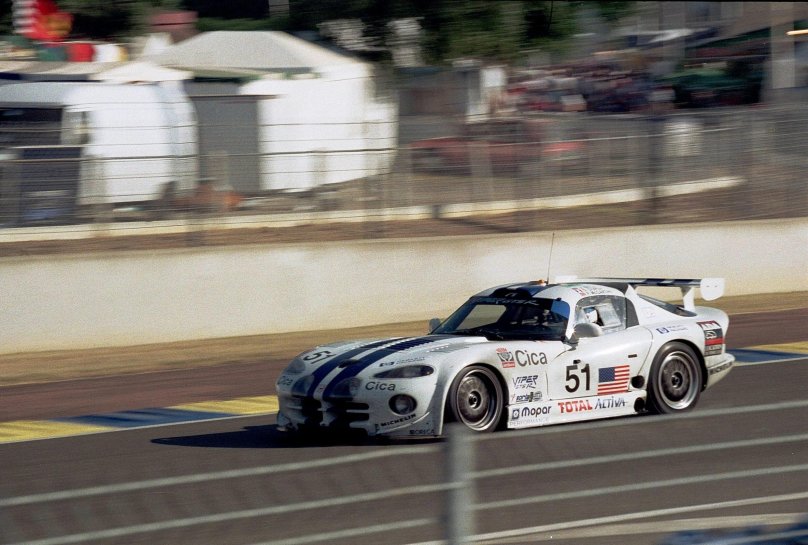 Chrysler Viper GTR le man 10
