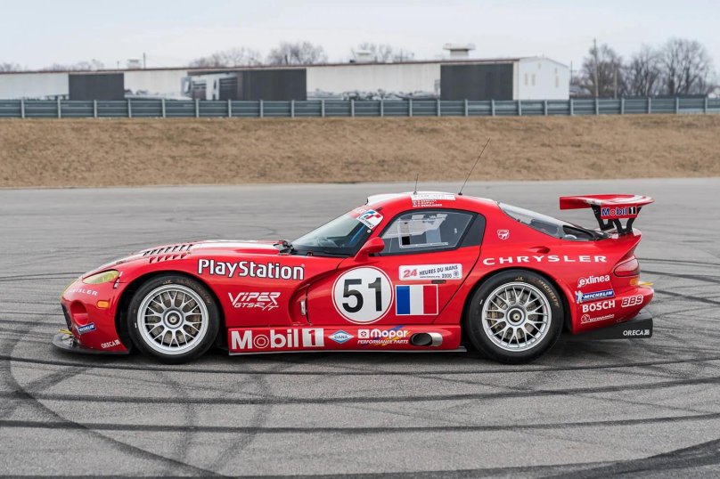 Dodge Viper GTS-R Team Oreca