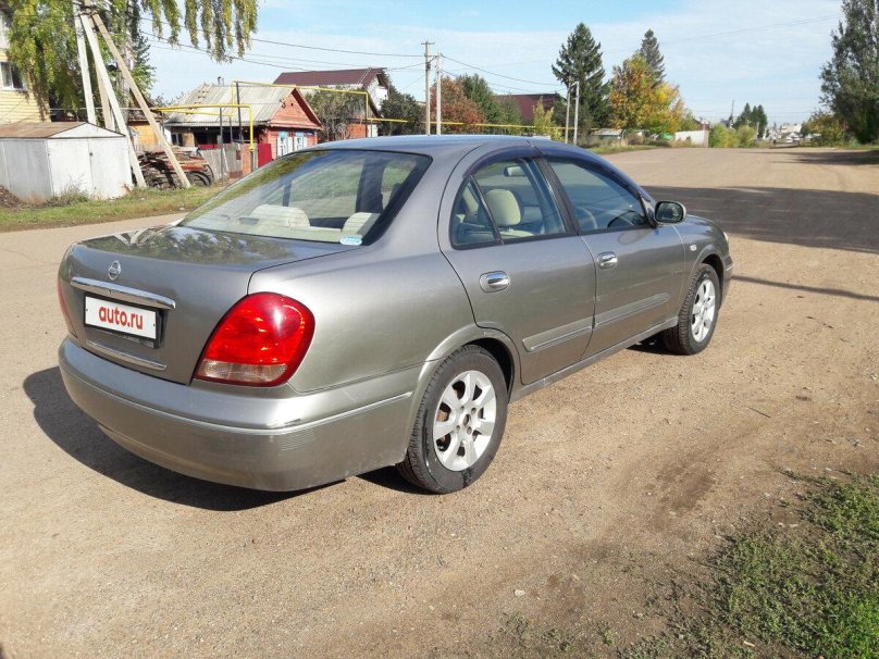 Nissan Bluebird Sylphy g10