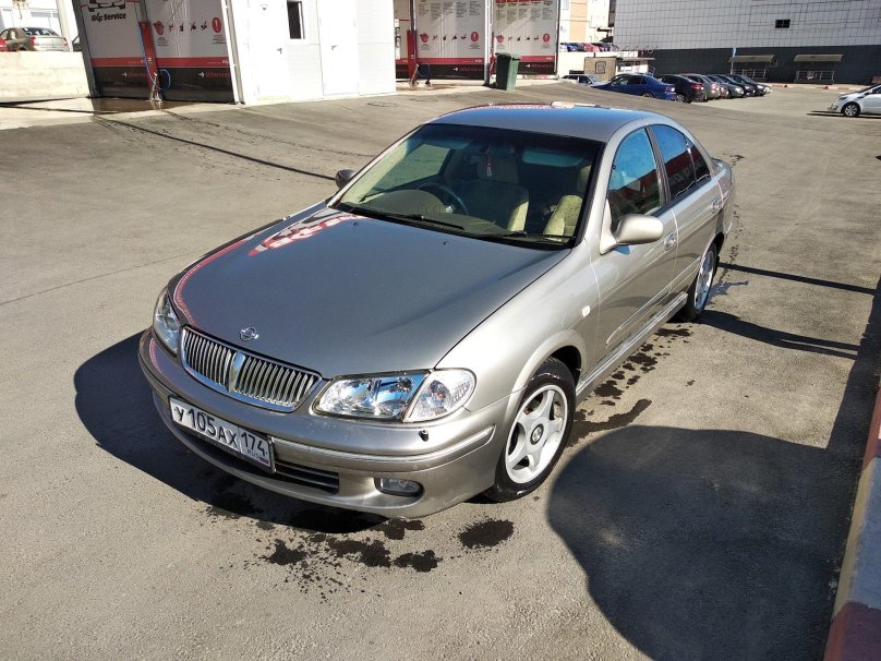Nissan Bluebird Sylphy 2001