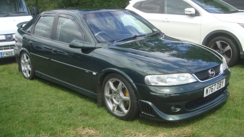 Vauxhall 2000