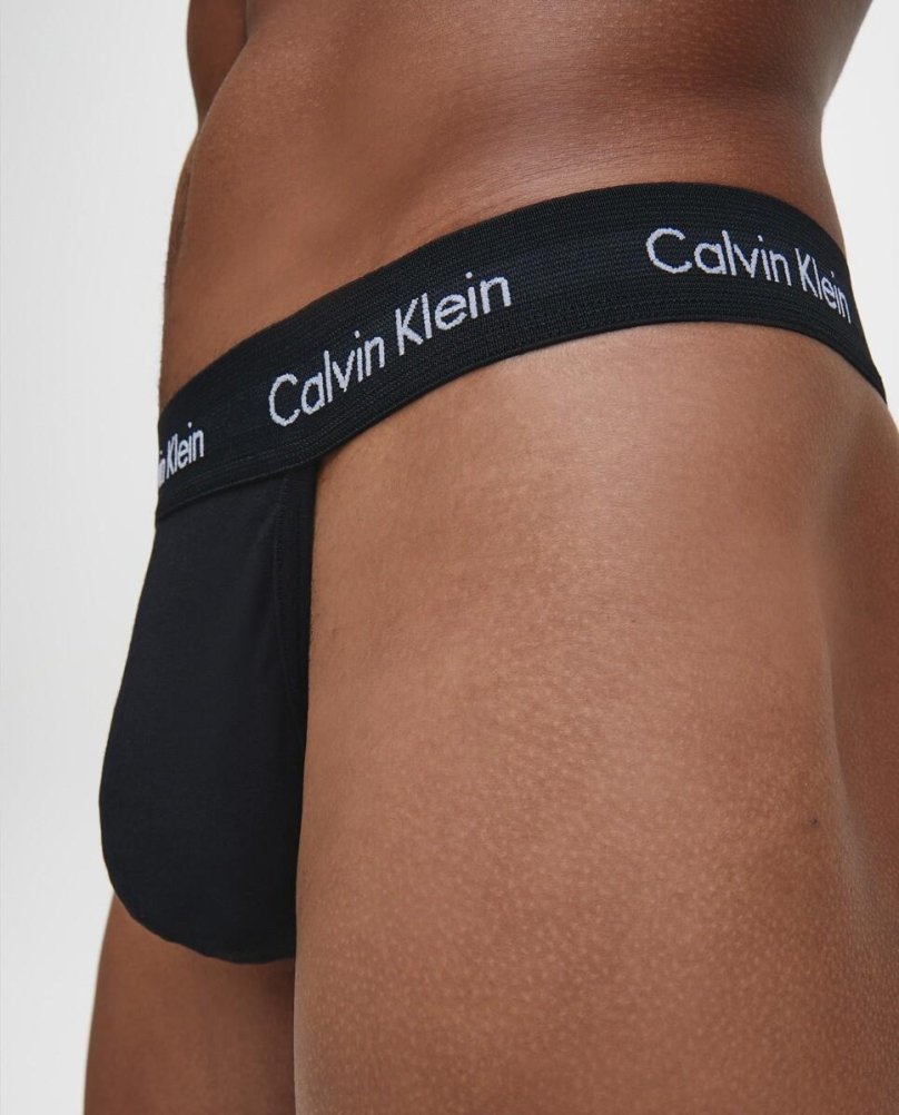 Стринги Кельвин Кляйн