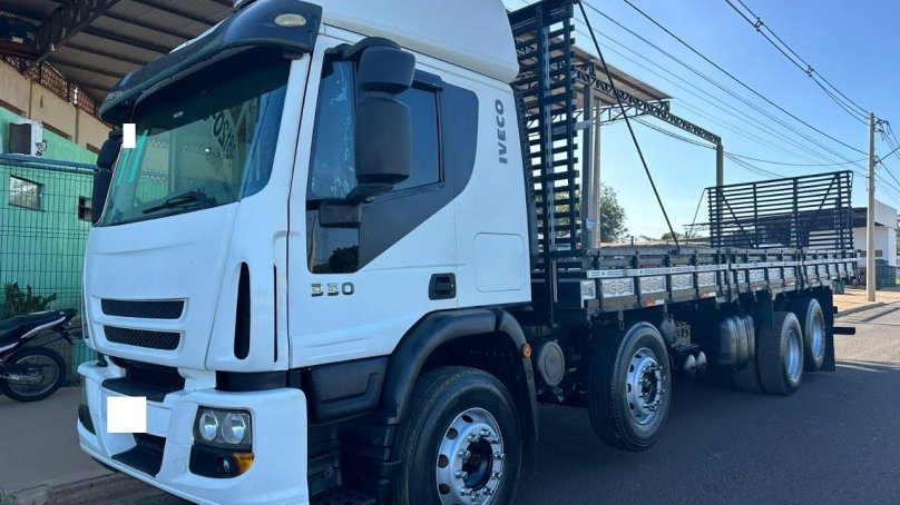 Daewoo Novus седельный тягач