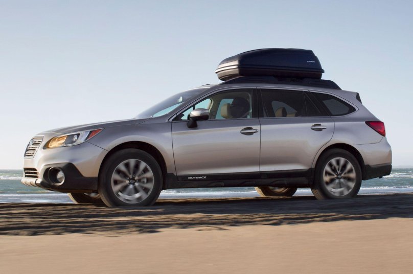 Субару Аутбек 2015