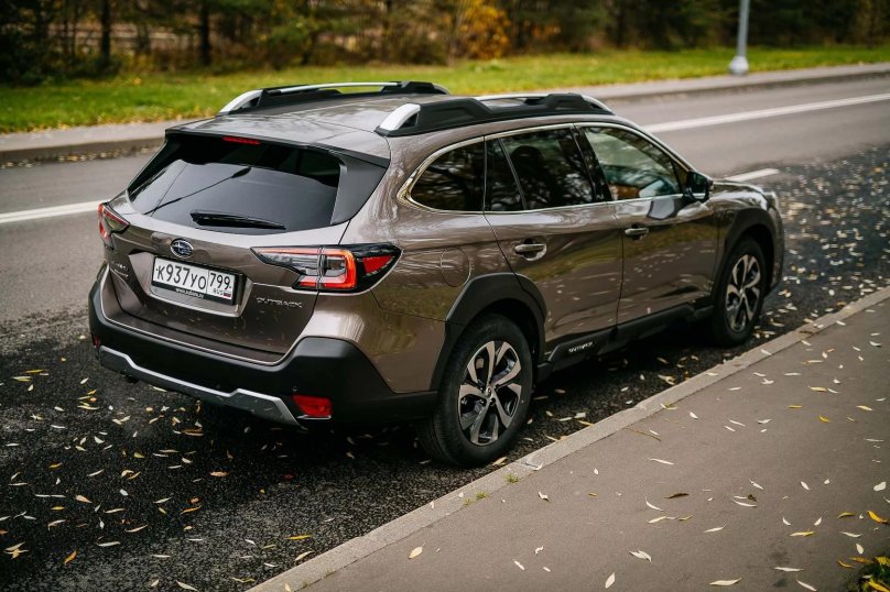 Субару Аутбек 6