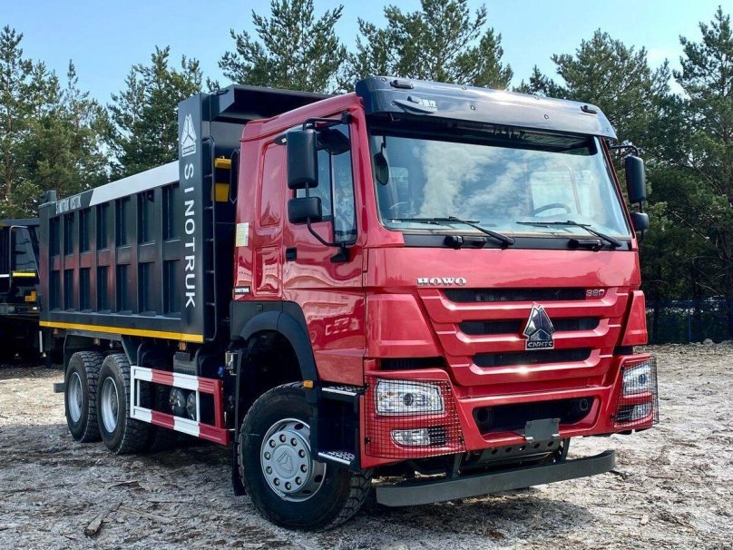 HOWO hw76 8x4 35 куб