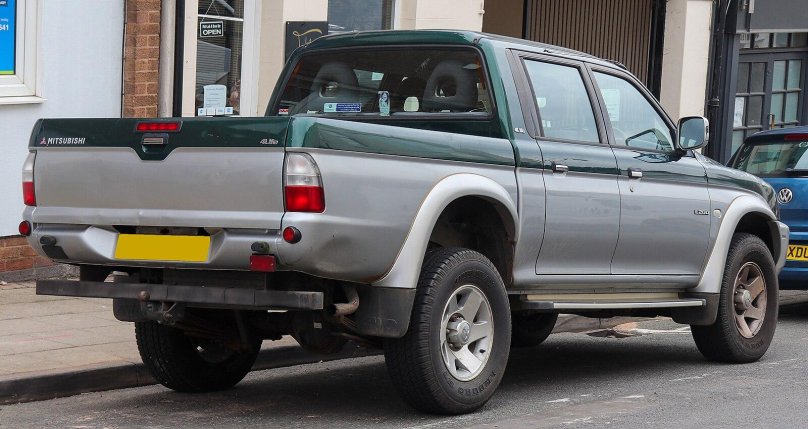 Mitsubishi l200 III 1996-2006