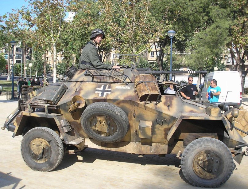 Бронемашина SD KFZ 222