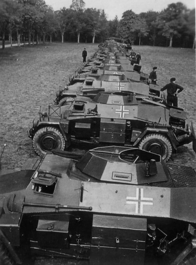 SD.KFZ. 221