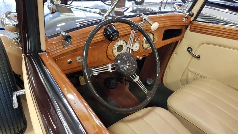 Автомобиль Хорьх 830