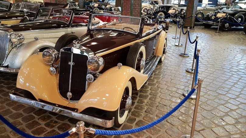 Horch 830bl Pullman-Limousine