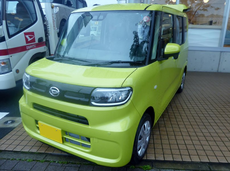Daihatsu Taft (la900)