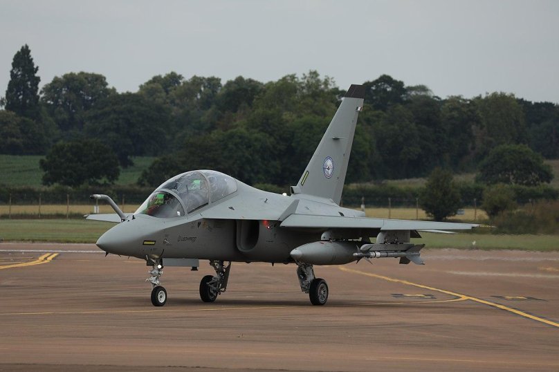 Aermacchi m-346 фото