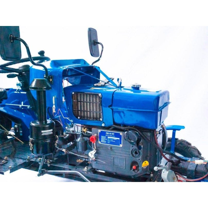 Трактор Скаут т18