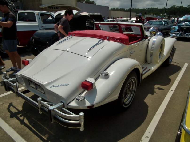 Додж Экскалибур