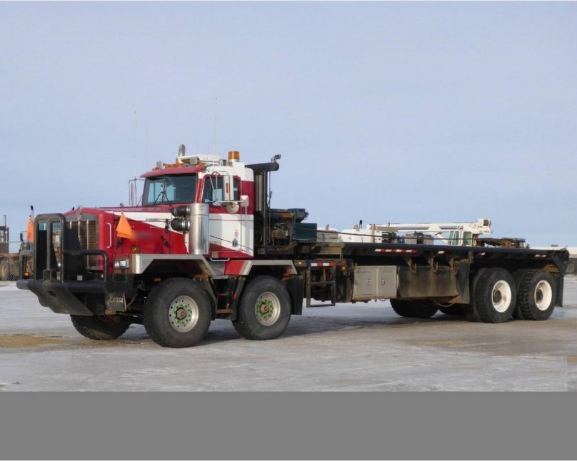 Kenworth c500 8x8