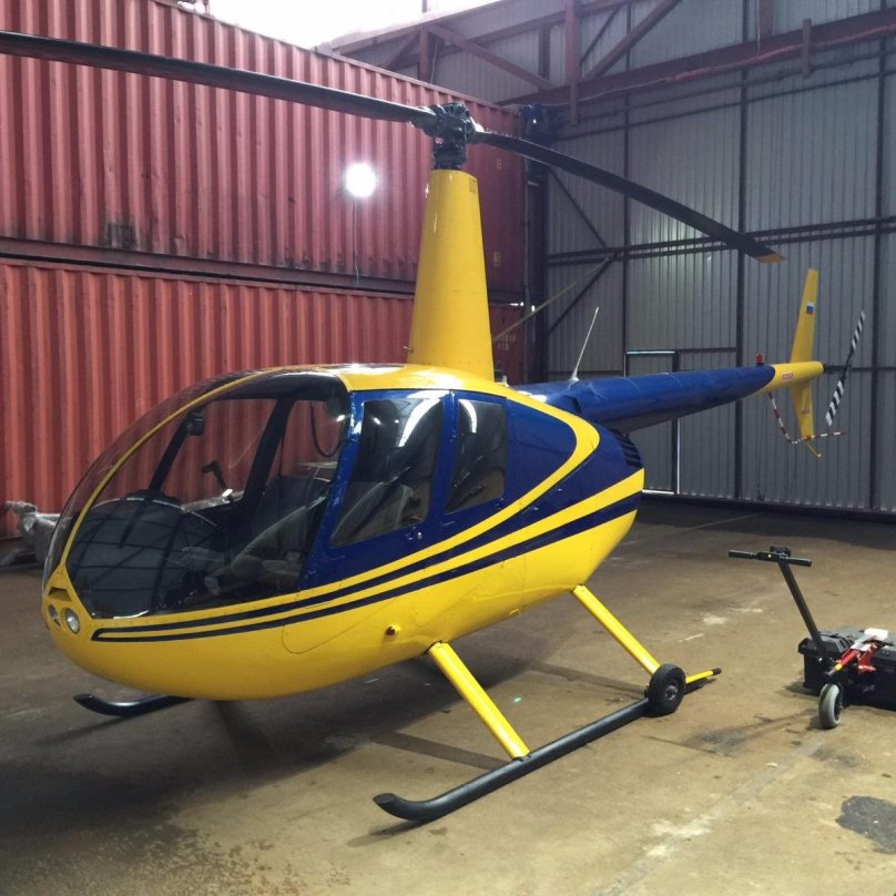 Вертолет Robinson r44
