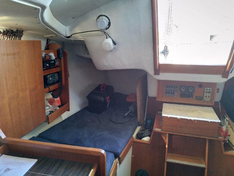 Яхта макси 87