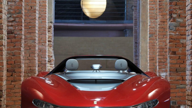 Ferrari p6 Pininfarina