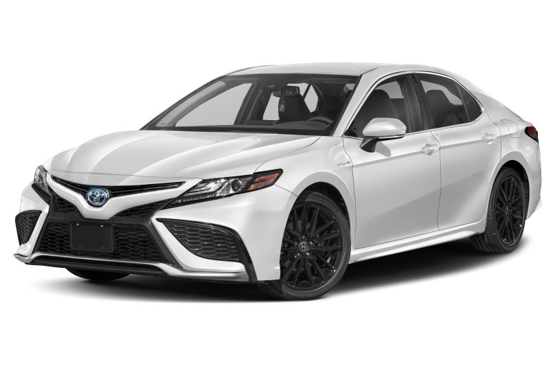 Toyota Camry Hybrid 2023