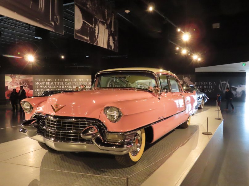 Розовый Кадиллак Элвиса Пресли