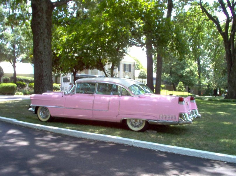 Кадиллак Элвиса Пресли