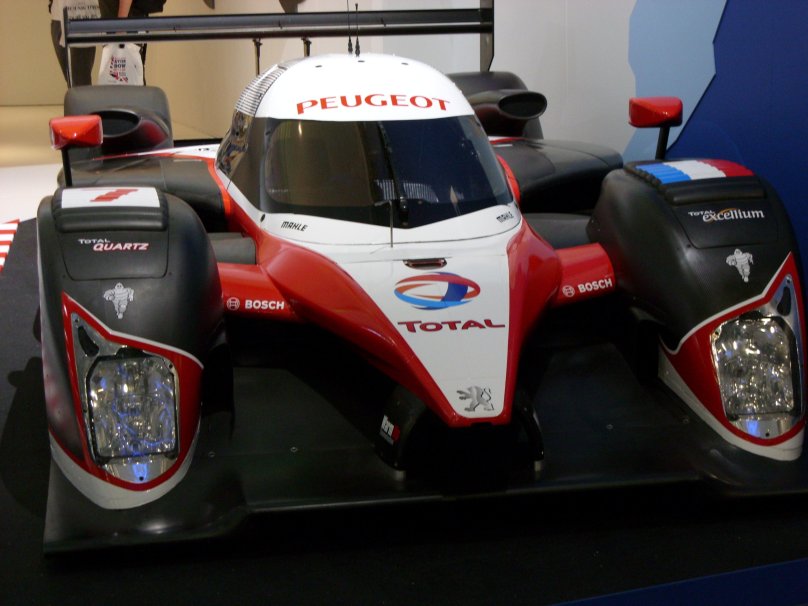 Peugeot 908 RC багажник