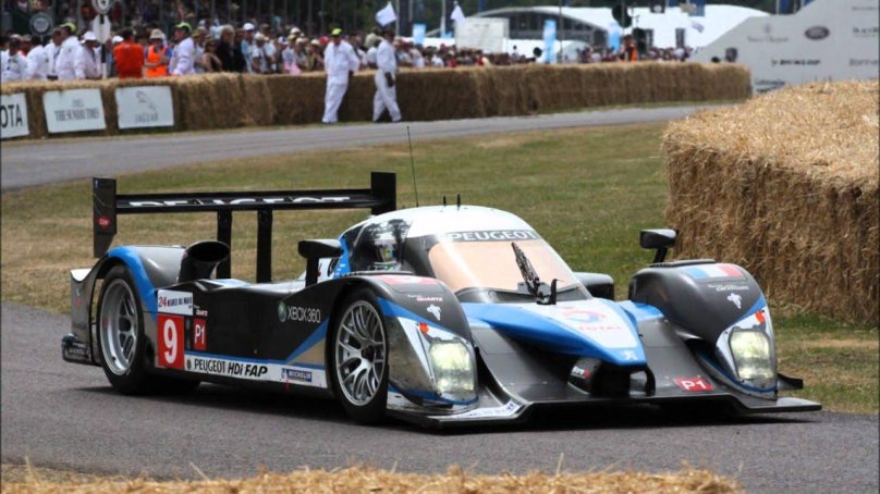 Peugeot 908