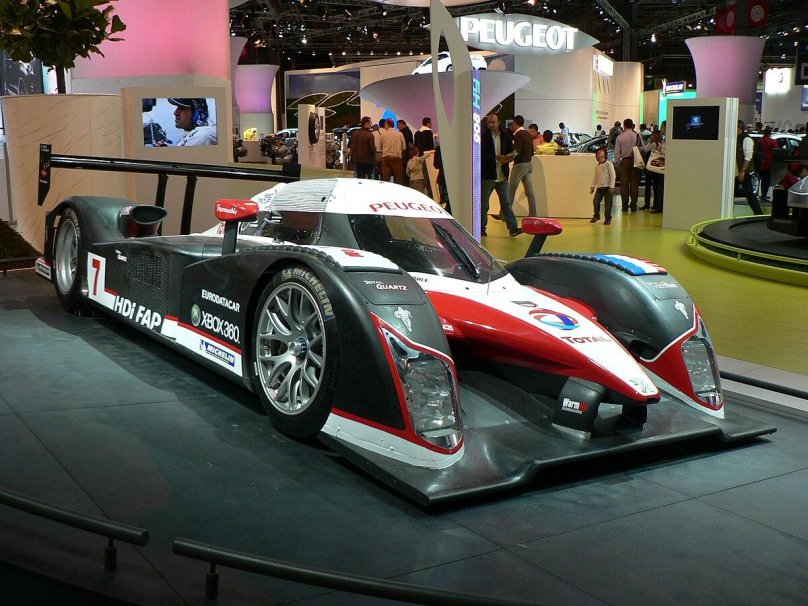 Peugeot 908