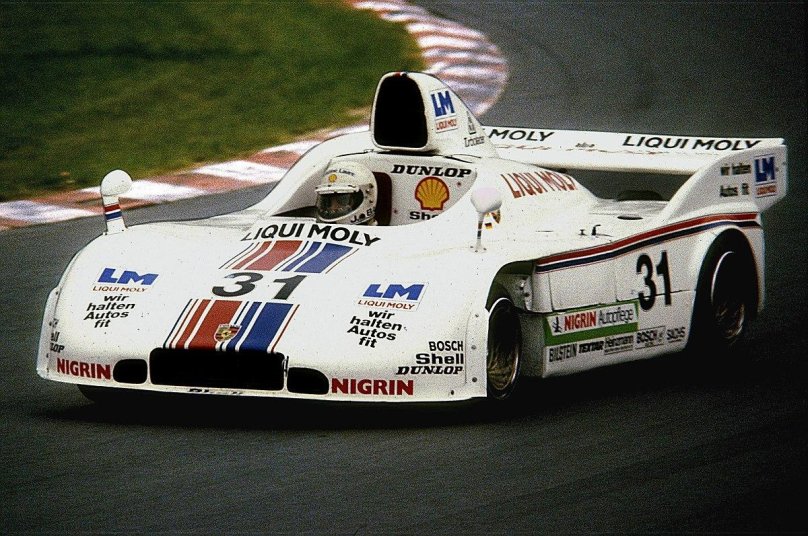 Porsche 908 4
