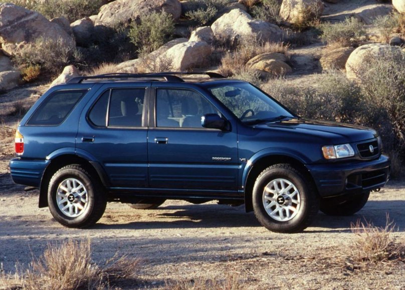 Honda Passport 2000