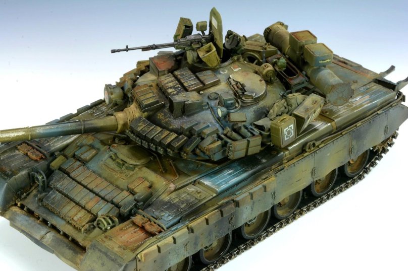 Russian танк-80bv MBT (1:72)