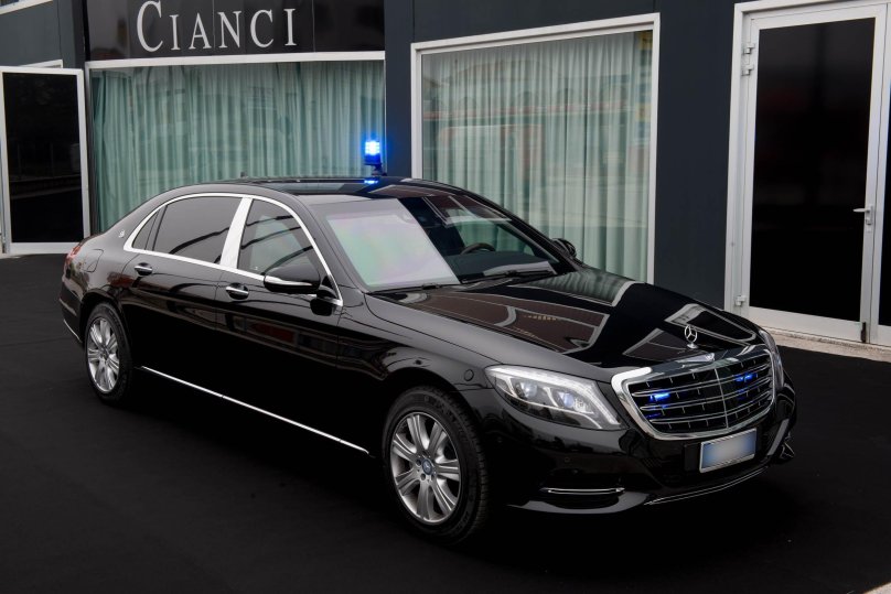 Mercedes Maybach s600