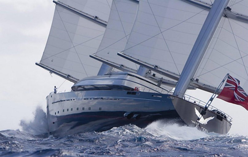 Maltese Falcon яхта