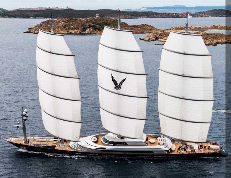 Яхта Мальтис Фалькон