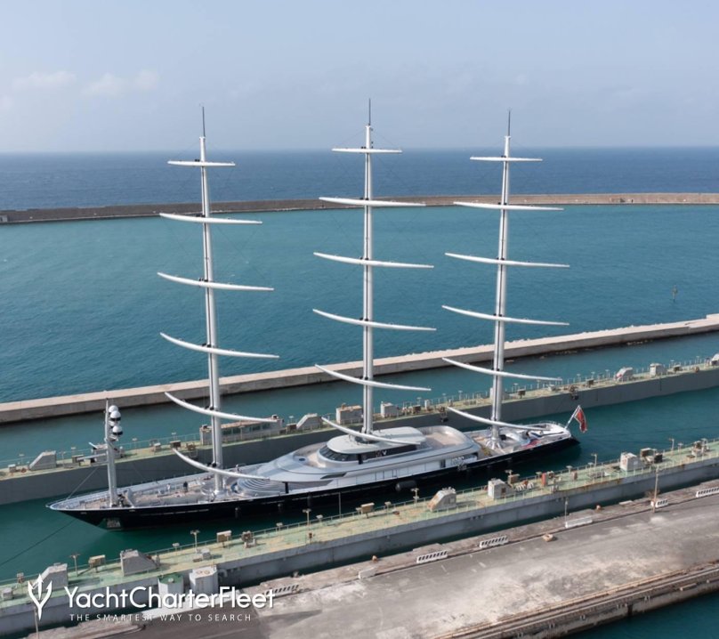 Яхта Мальтис Фалькон