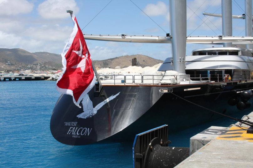 Теплоход Фалькон