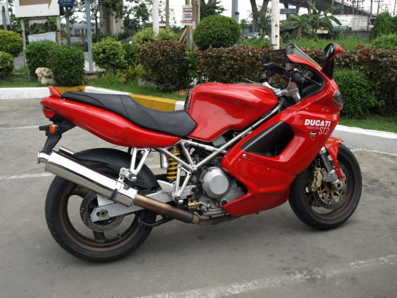 Ducati st2