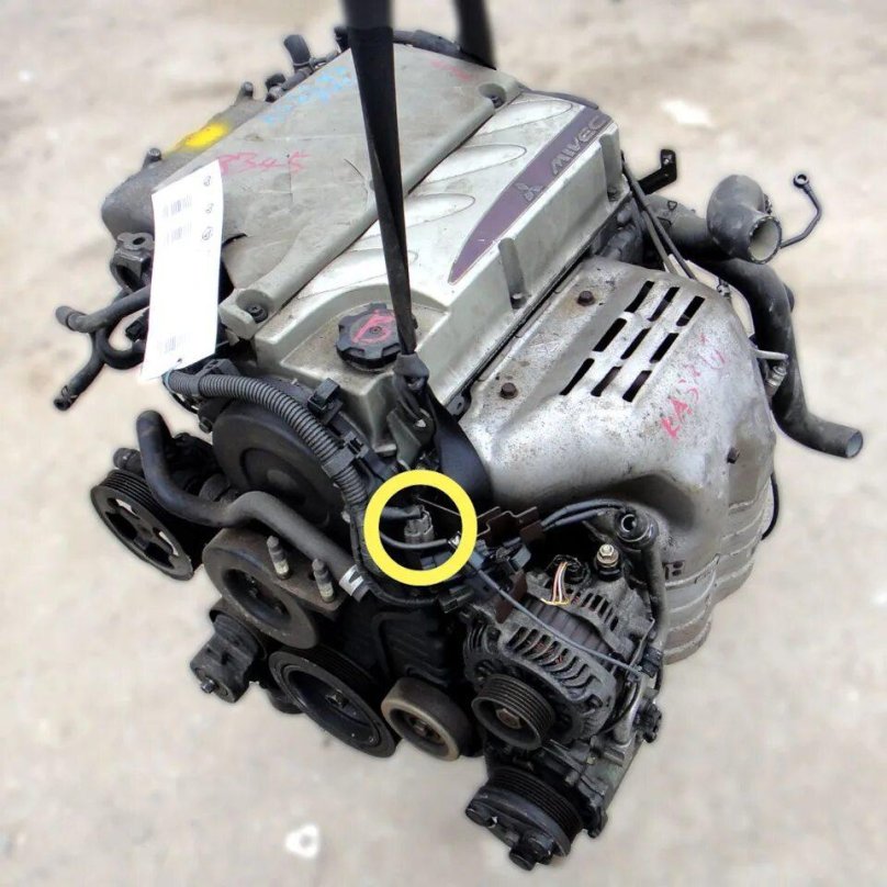 Двигатель Mitsubishi Outlander 4 g 69