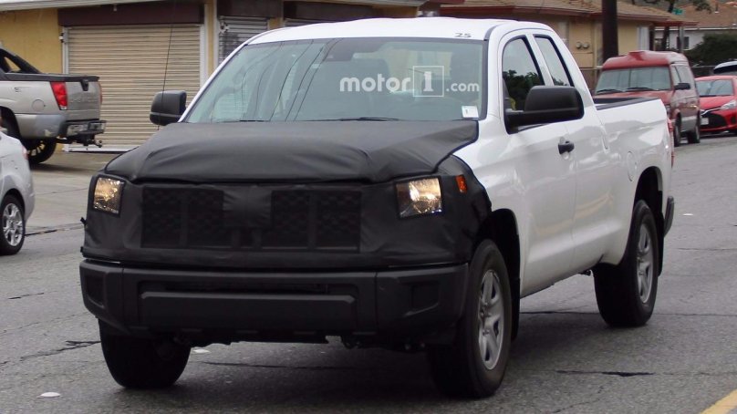Toyota Sequoia Facelift Tundra