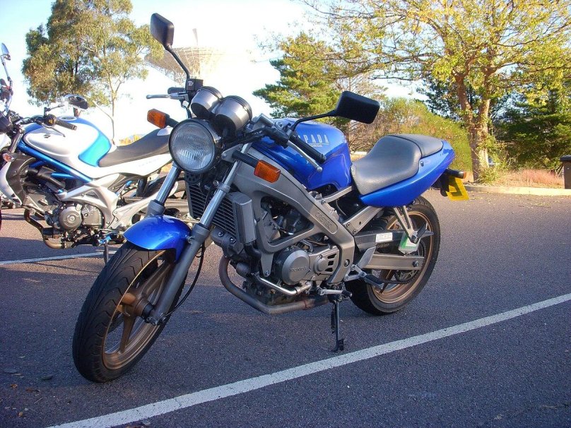 Honda vt250 spada
