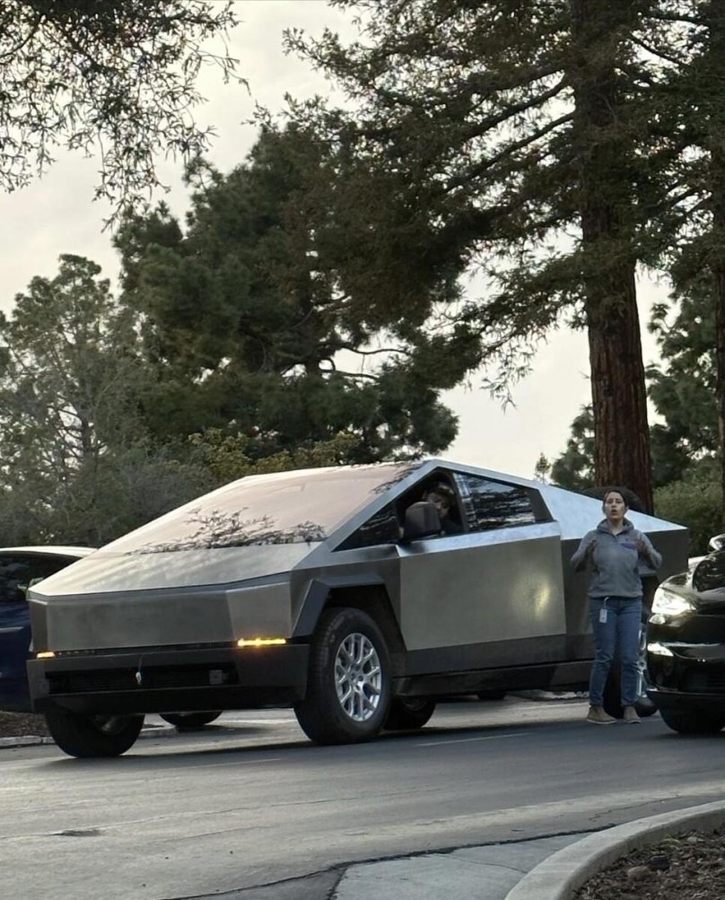 Тесла Илона маска