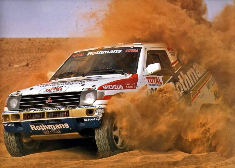 Паджеро ралли Париж Дакар