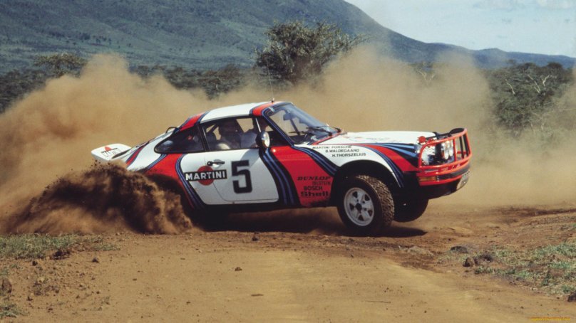 Внедорожный Порше 911 шноркель