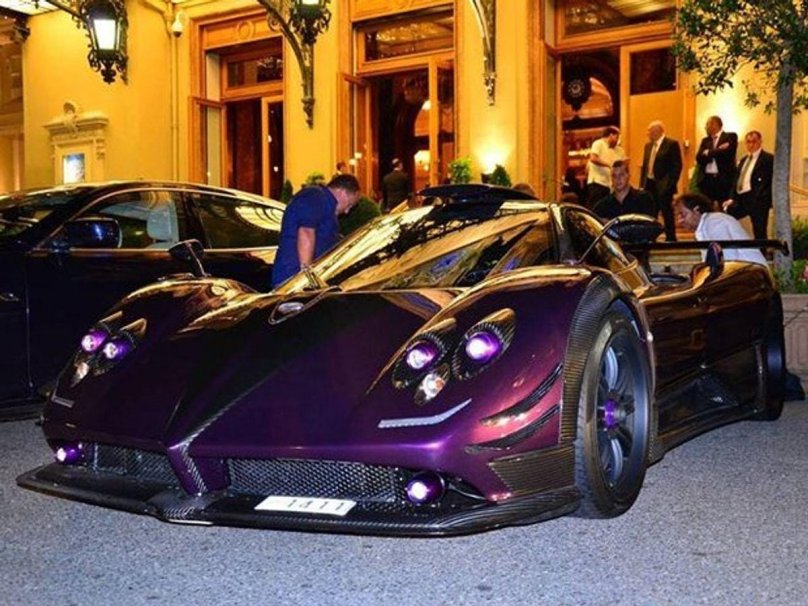 Lewis Hamilton Pagani Zonda 760 LH