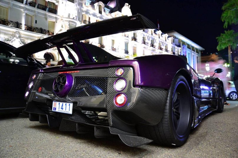 Pagani Zonda 760 LM
