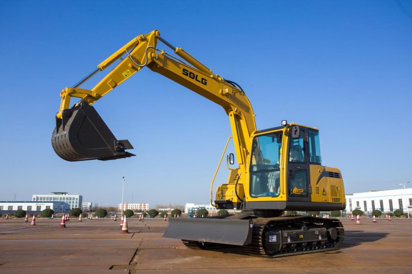 Экскаватор SDLG e690f